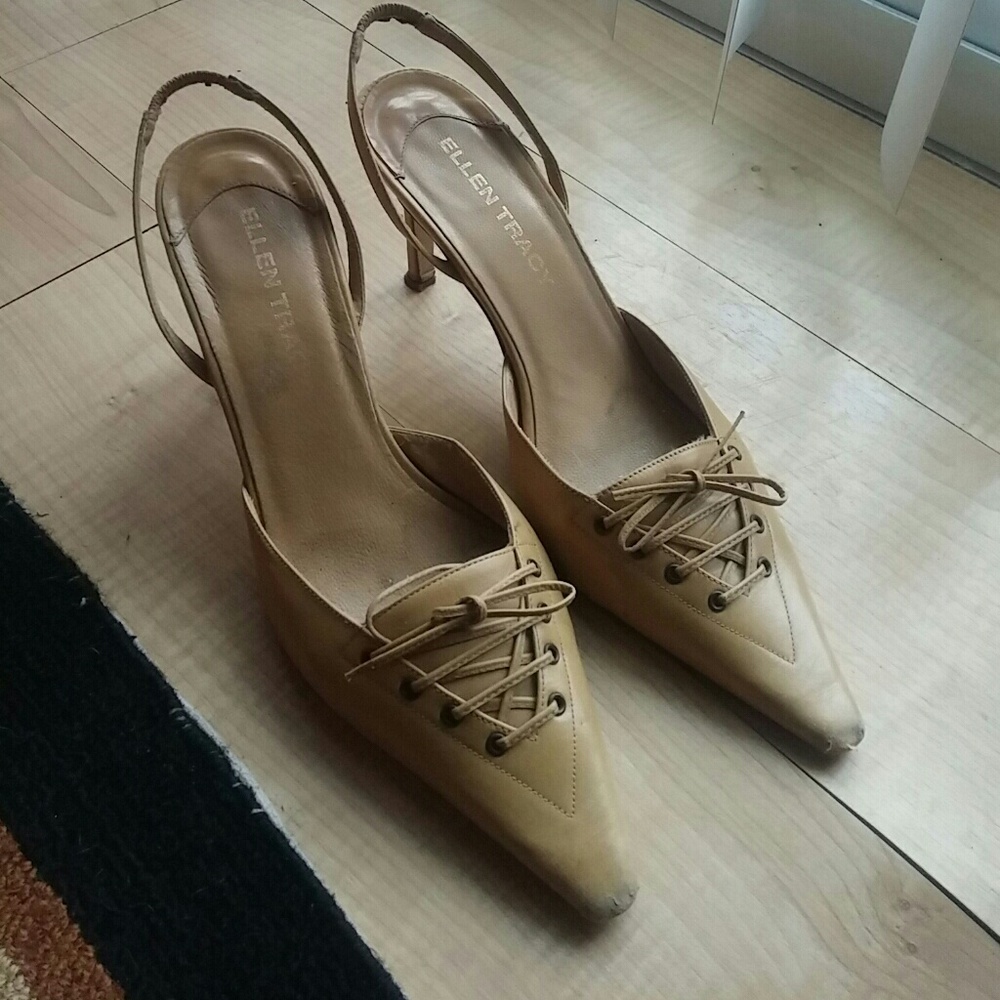 Ellen Tracy kitten heel mules ( with wispy strap)